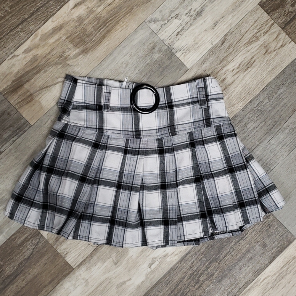 Plaid skirt